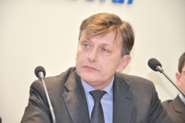 Antonescu, aşteptat la Constanţa, la un eveniment organizat de TNL